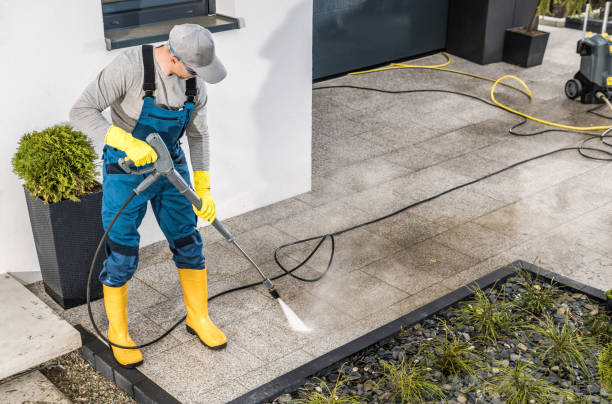 Best Garage Pressure Washing  in Newark, NJ
